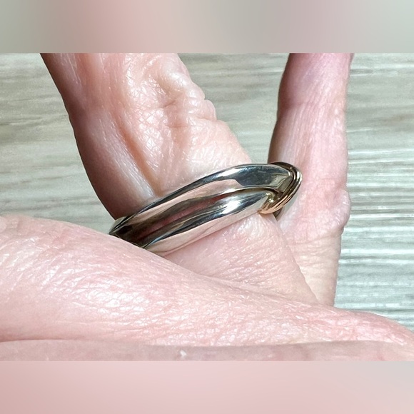 Vintage Designer Signed Sterling Silver & Gold Crossover Modernist Ring, Size 7 - Picture 10 of 11